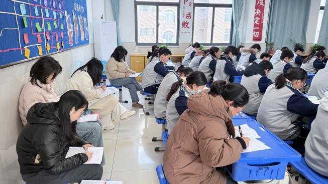 lQDPJxNY9LkjPGvNDI3NFlCwBSFAHzNDe_UJHdN--3DiAA_5712_3213