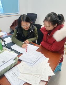 钟丽樱和朱开丽