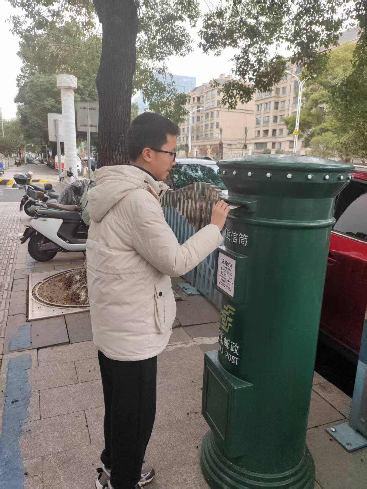 lQDPJxglrvyvhxXNBqrNBP-wptQzUVxGyh8JfQ2r49ogAA_1279_1706